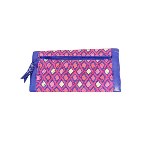 Vera Bradley Handbags - Vera Bradley Wallet Clutch Zip Pocket Pink Blue Diamond Pattern ID Window